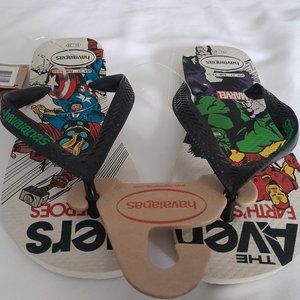 New Marvel Avengers Kids Sandals size 2Y